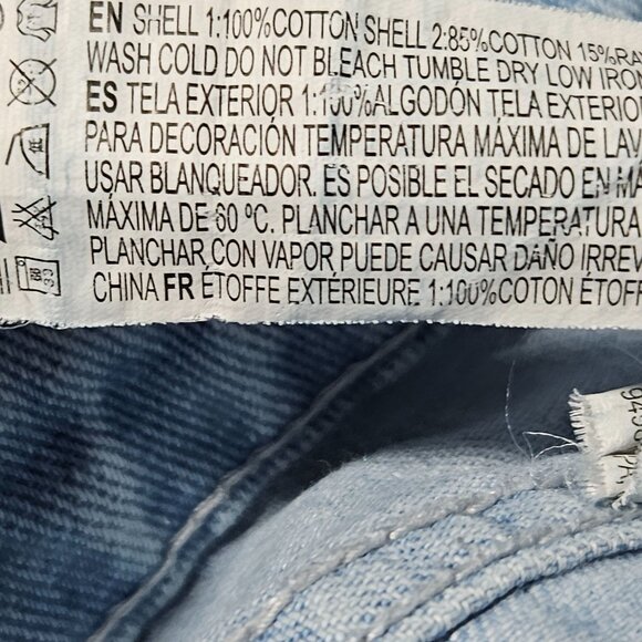 Forever 21 Light Blue Distressed Denim Shorts Size 25 Womens - Picture 4 of 4